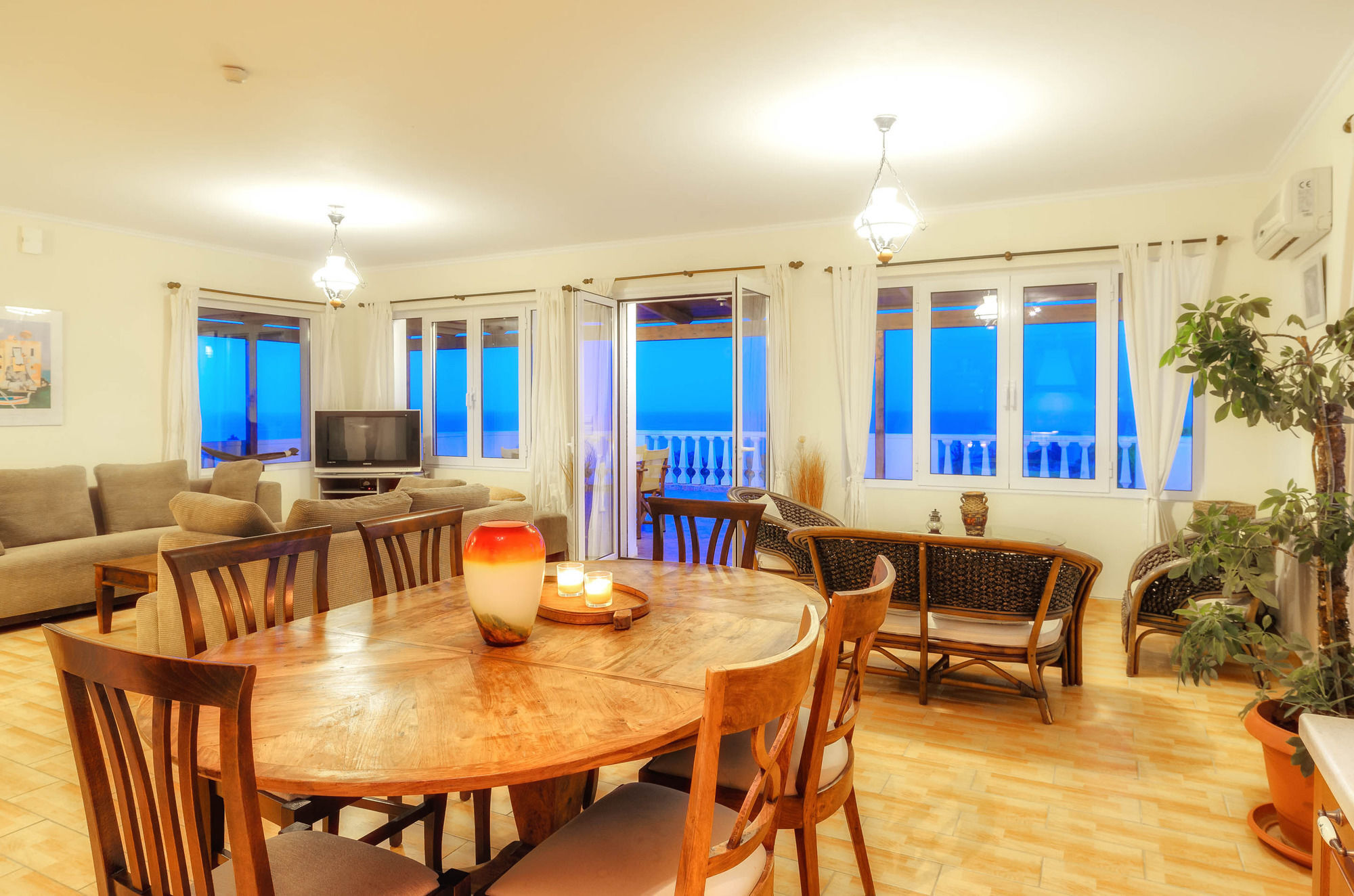 Parys Villas Циливи Екстериор снимка
